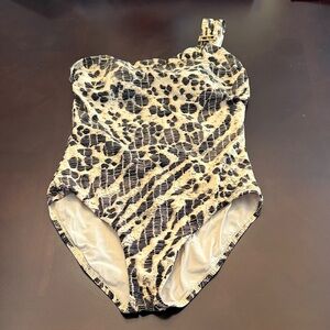 Gemini One-Shoulder One-Piece Swimsuit